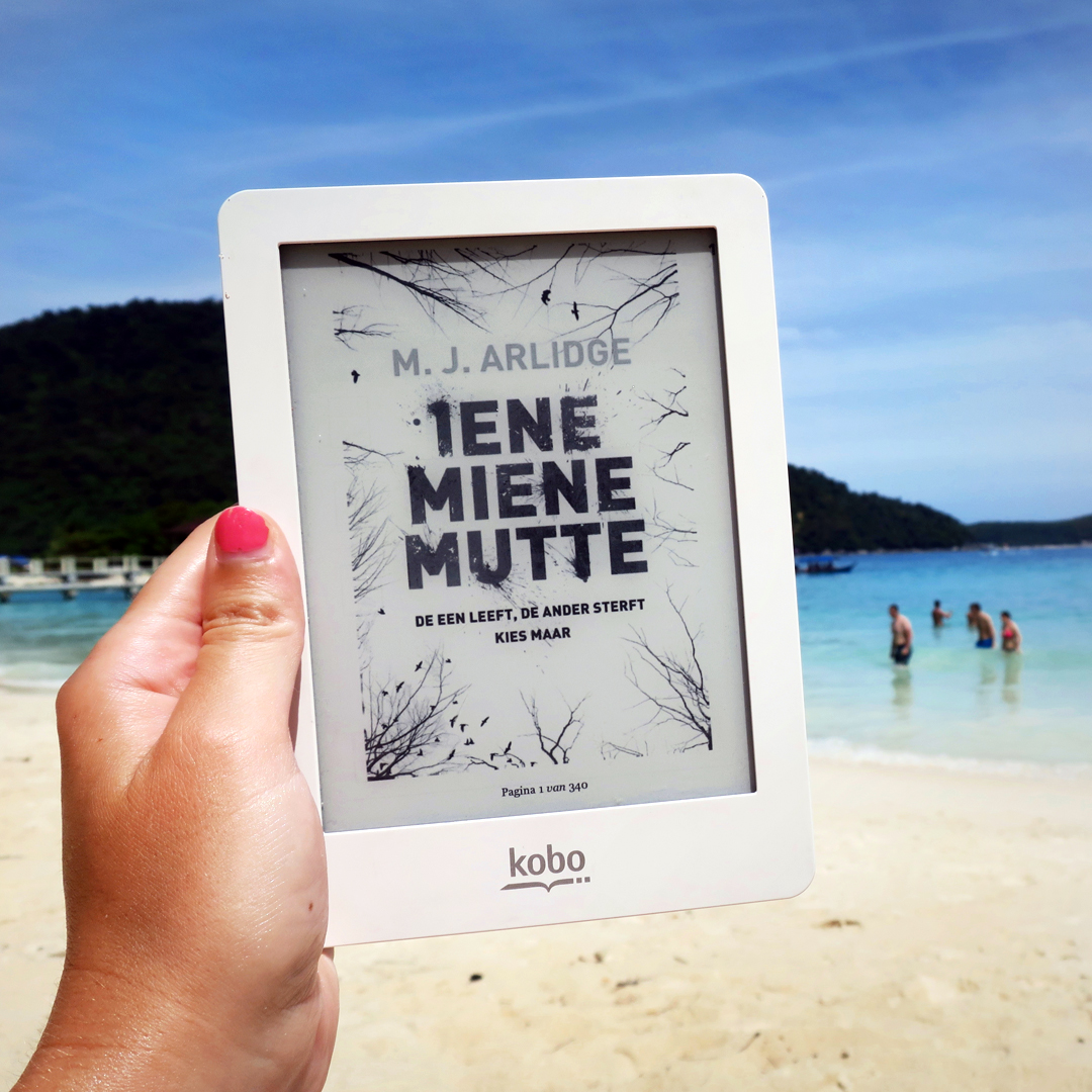 Boekrecensie: M.J. Arlidge - Iene Miene Mutte