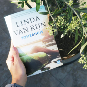 Boekrecensie: Linda van Rijn - Zomerhuis