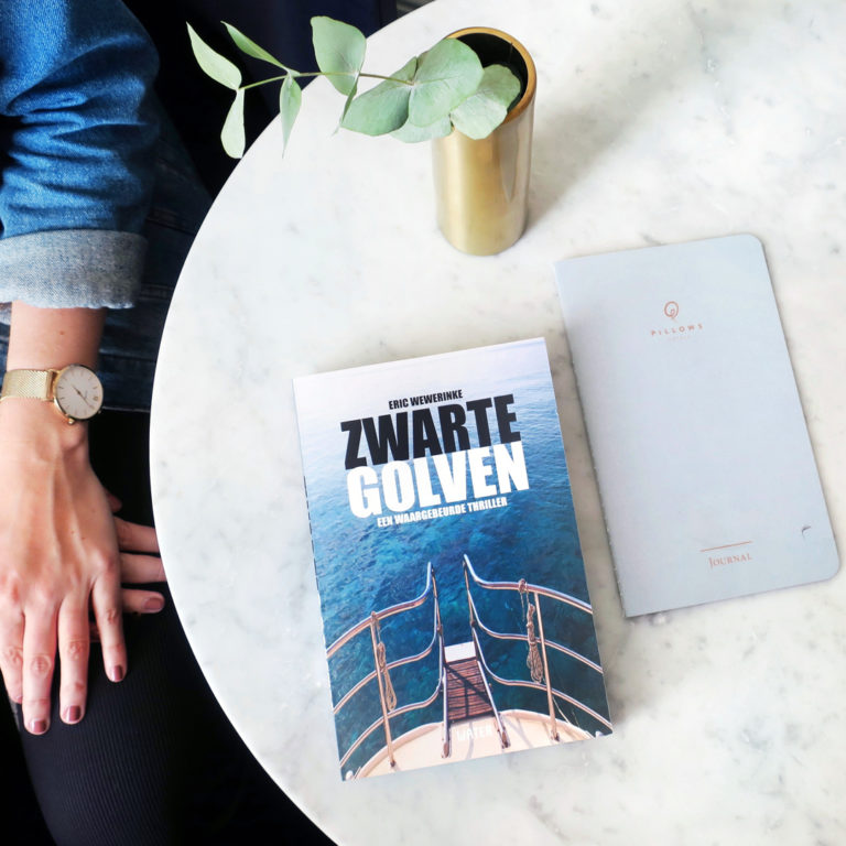 Boekrecensie: Eric Wewerinke - Zwarte golven