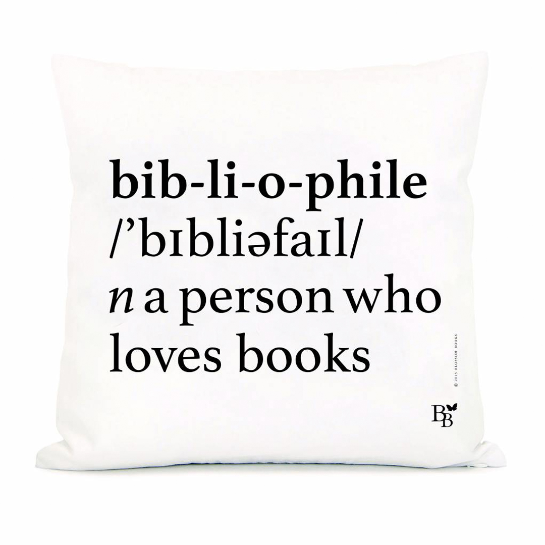 Cadeautip voor Moederdag: Kussen met boekenquote