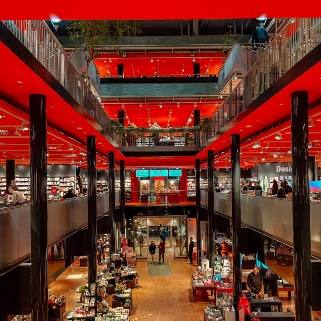 Dussmann das KulturKaufhaus, Boekwinkel in Berlijn